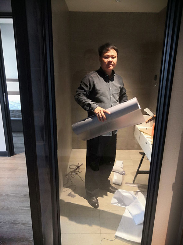 酒店淋浴房玻璃防爆膜